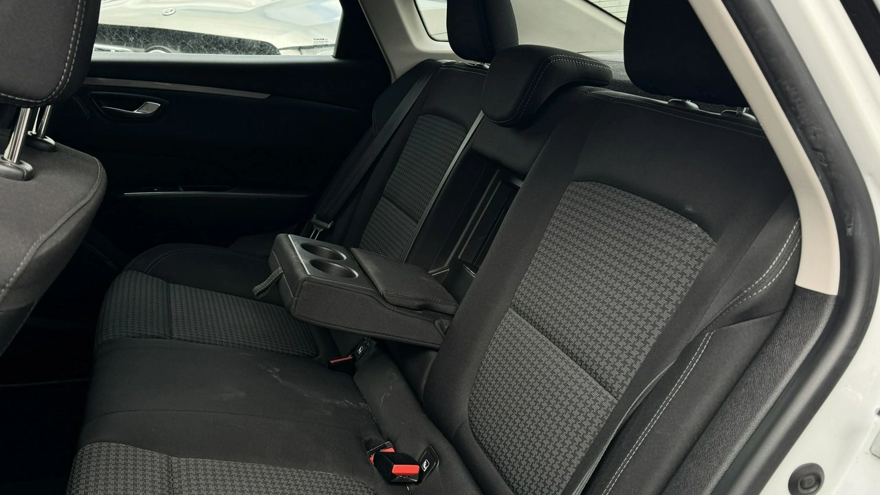 Renault Talisman - Zdjęcie 15