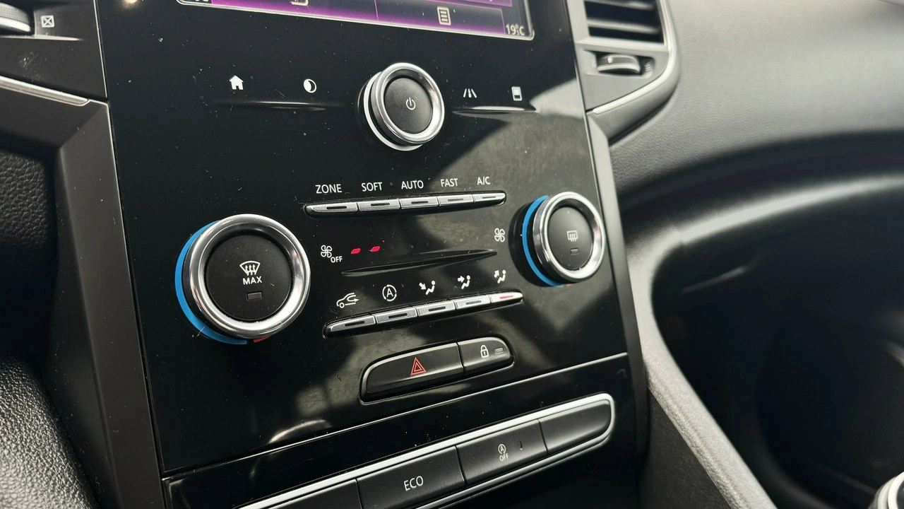 Renault Talisman - Zdjęcie 23