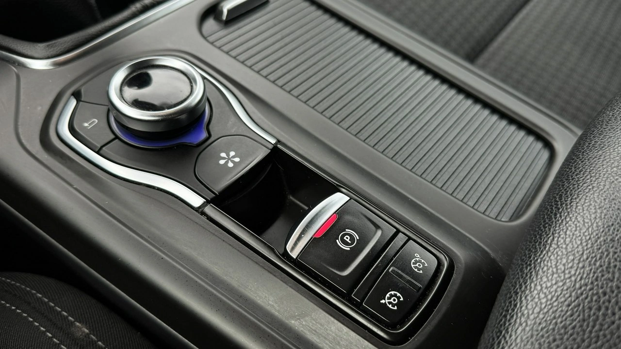 Renault Talisman - Zdjęcie 29