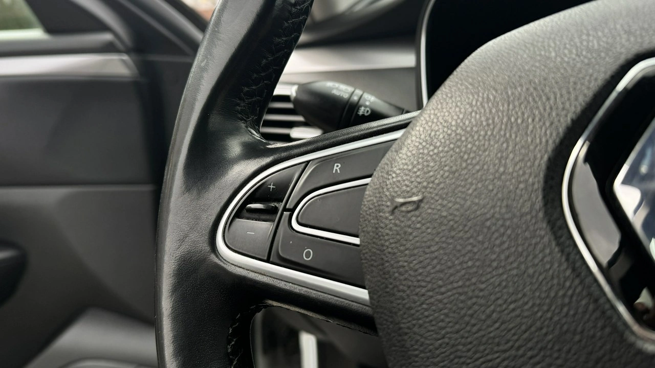 Renault Talisman - Zdjęcie 10