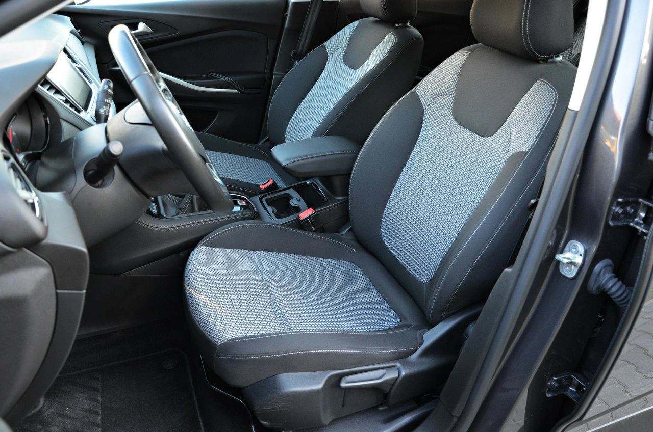 Opel Grandland X - Zdjęcie 30