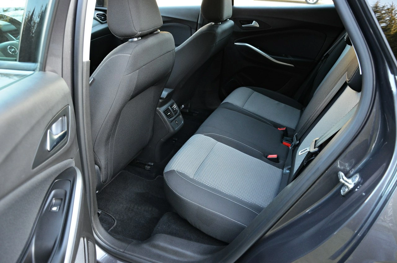 Opel Grandland X - Zdjęcie 31