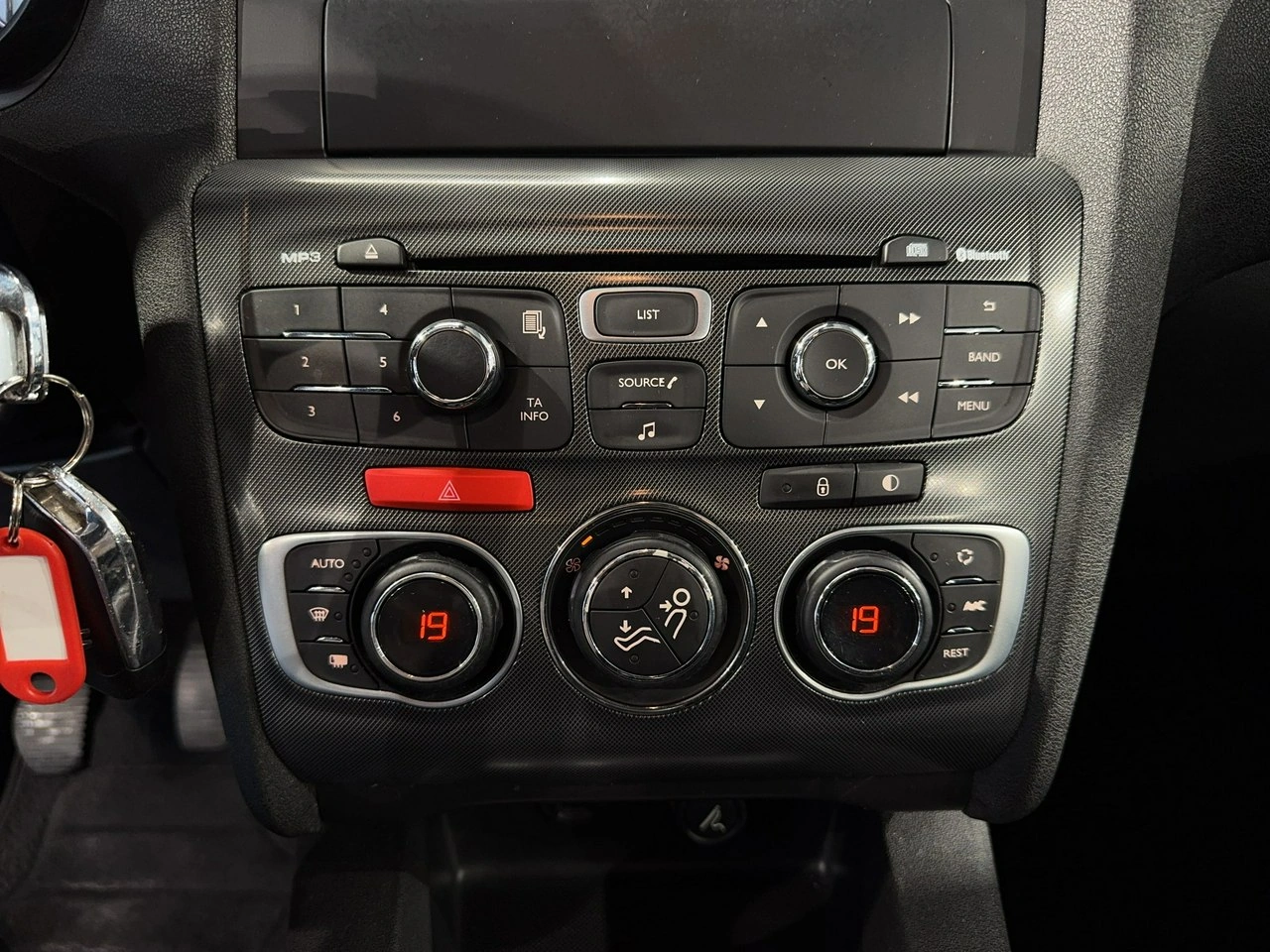 Citroën C4 - Zdjęcie 19