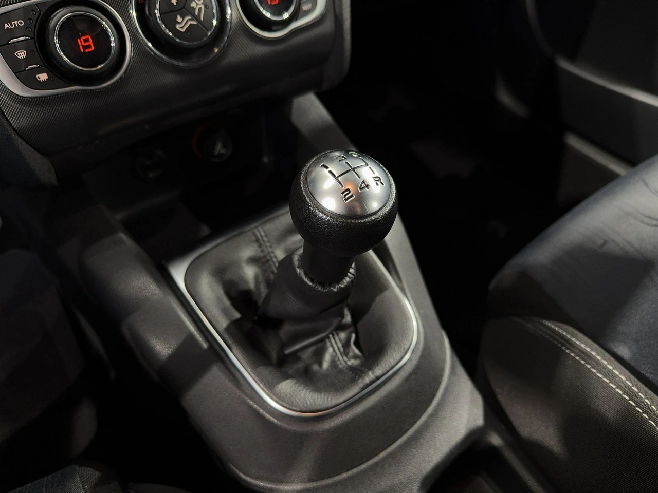 Citroën C4 - Zdjęcie 20