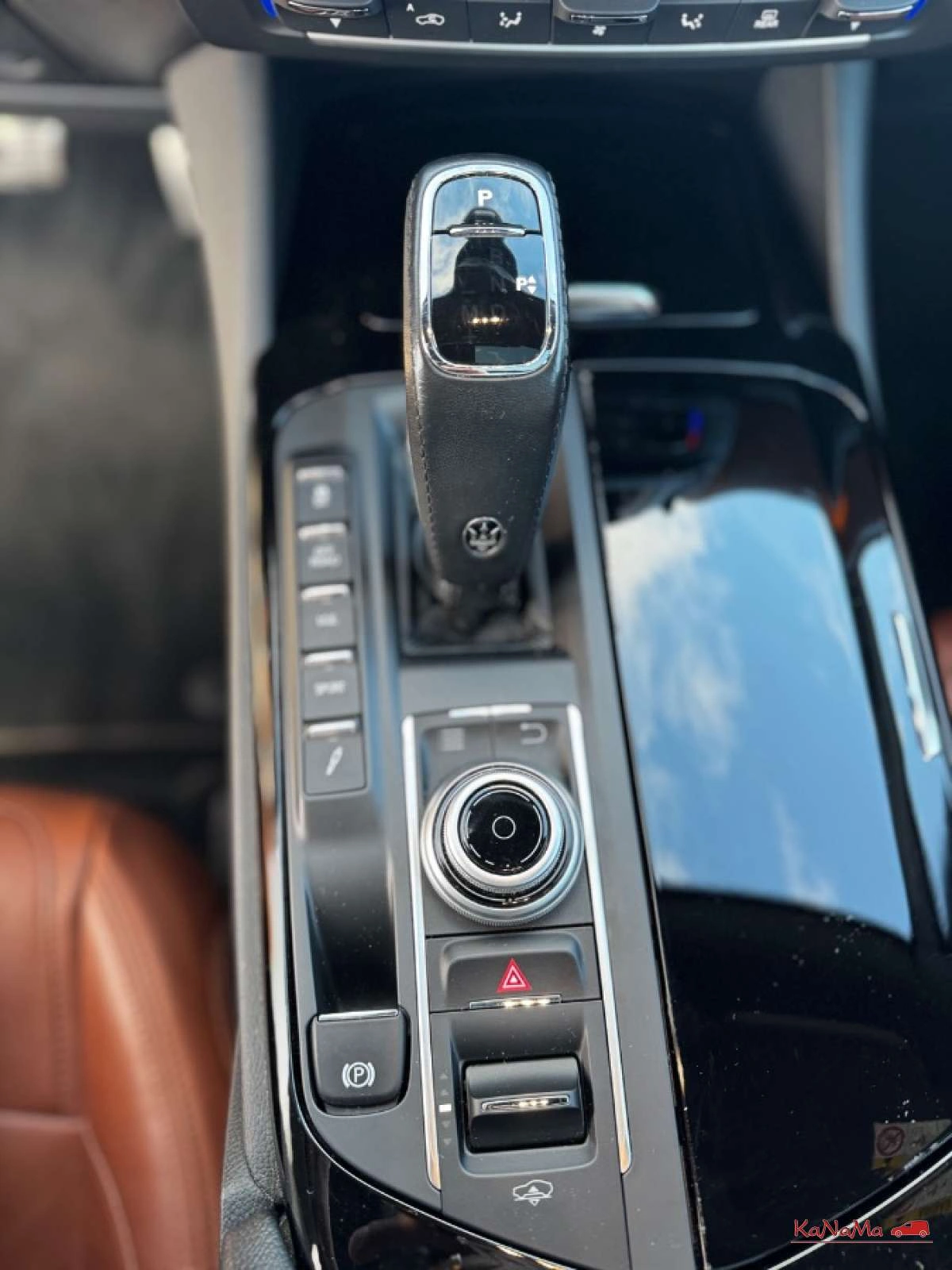 Maserati Levante - Zdjęcie 21