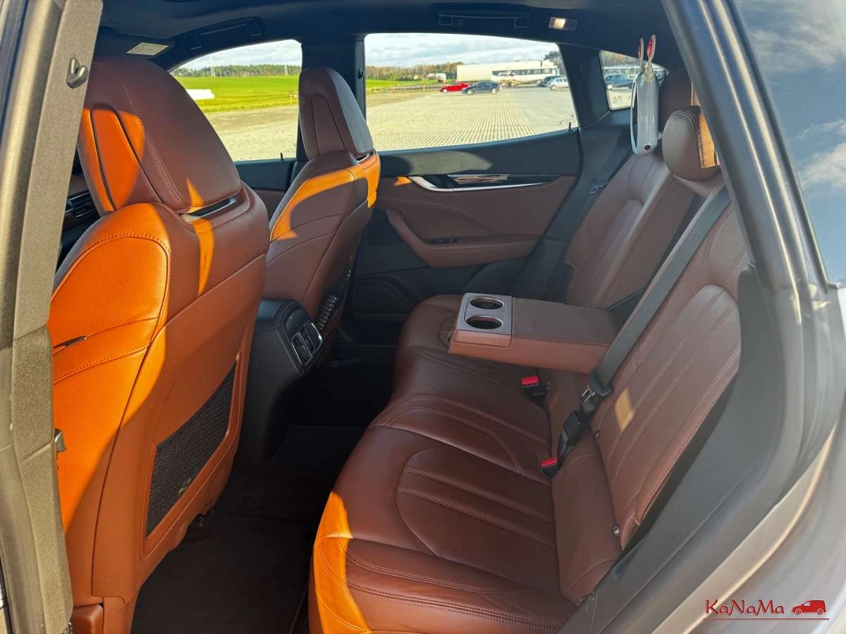 Maserati Levante - Zdjęcie 14