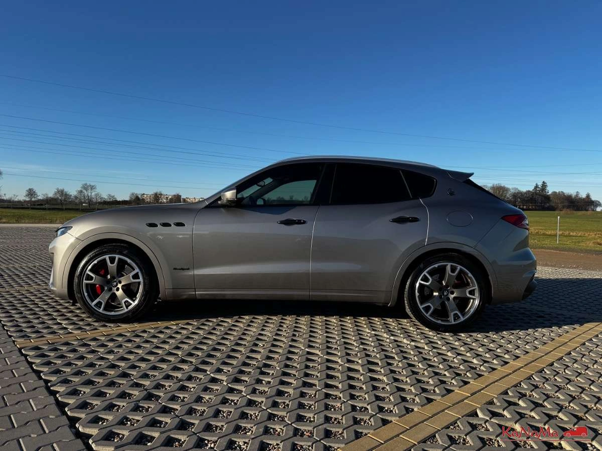 Maserati Levante - Zdjęcie 12