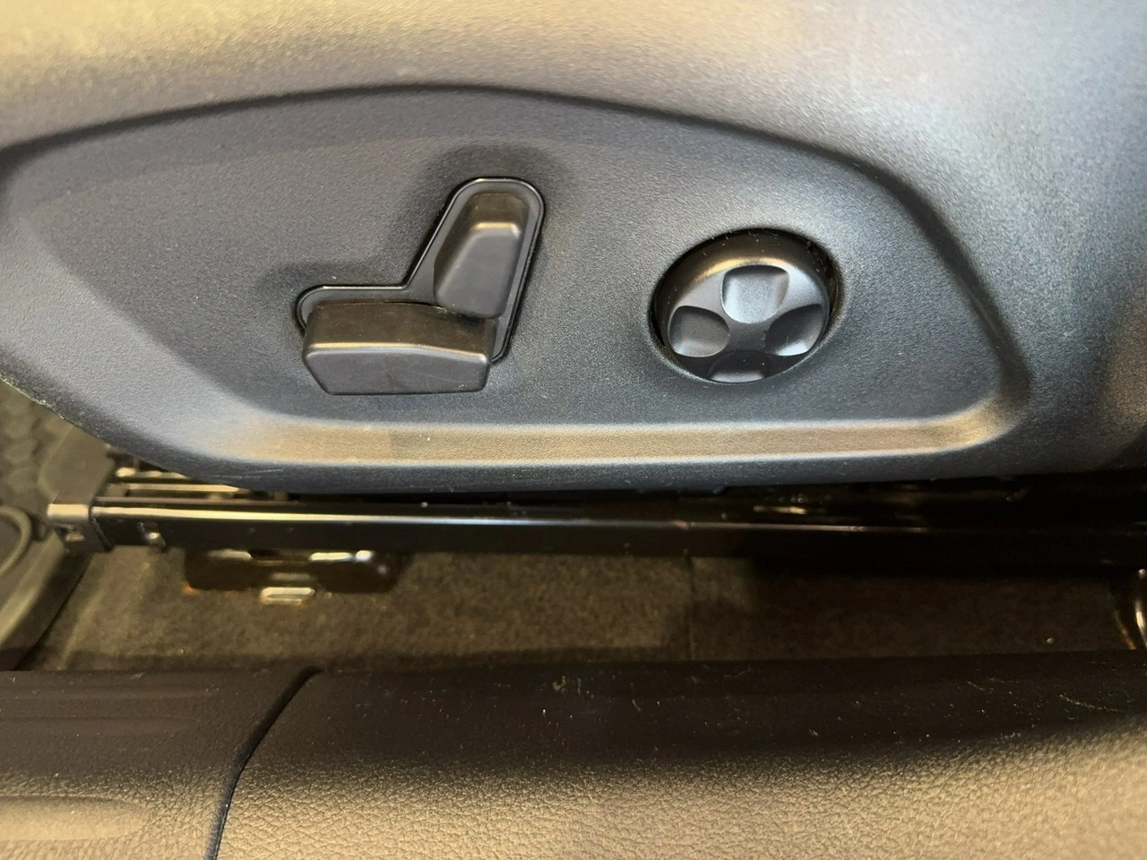 Jeep Compass - Zdjęcie 13