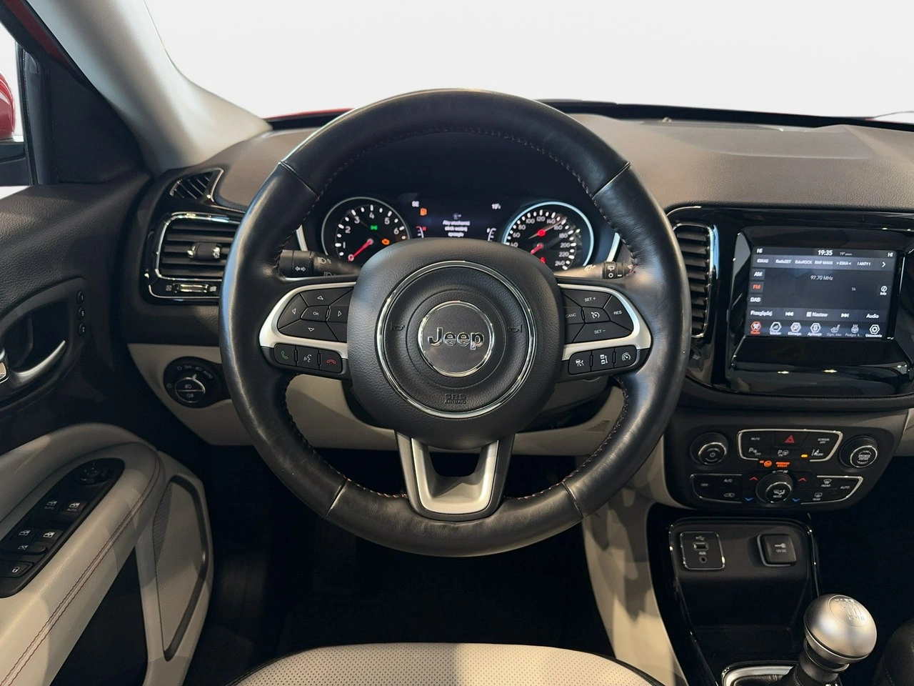 Jeep Compass - Zdjęcie 18