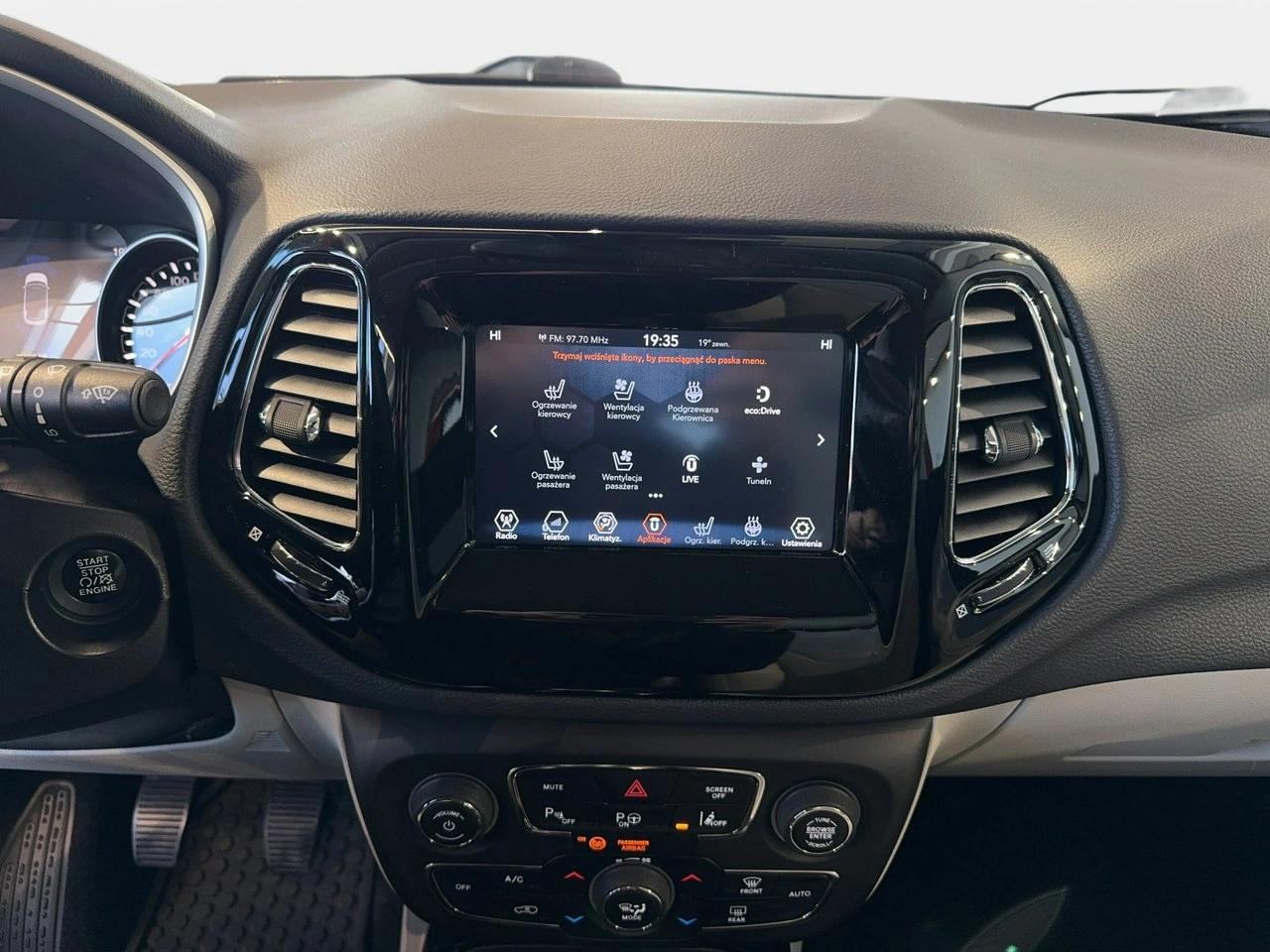 Jeep Compass - Zdjęcie 24