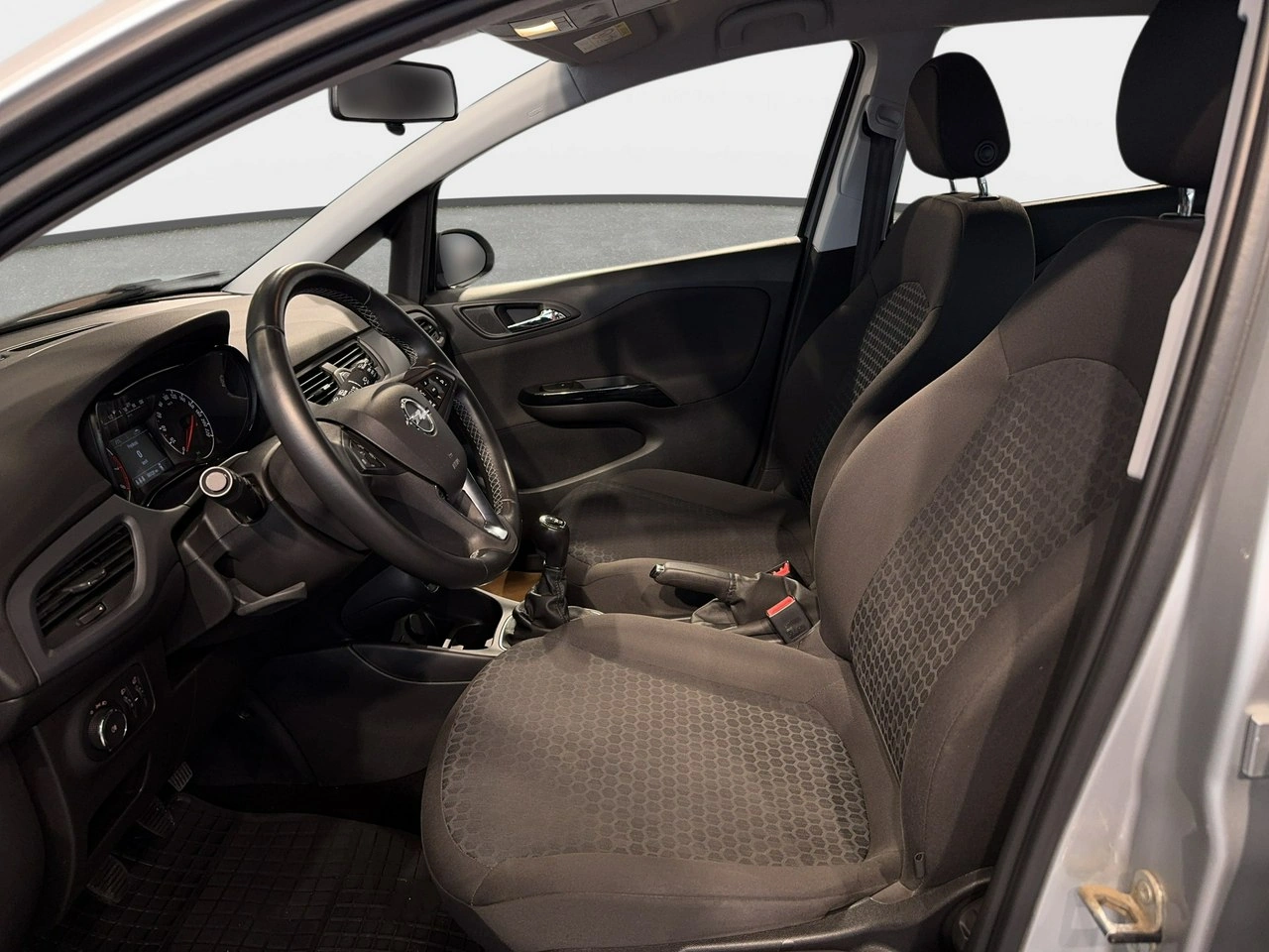 Opel Corsa - Zdjęcie 9