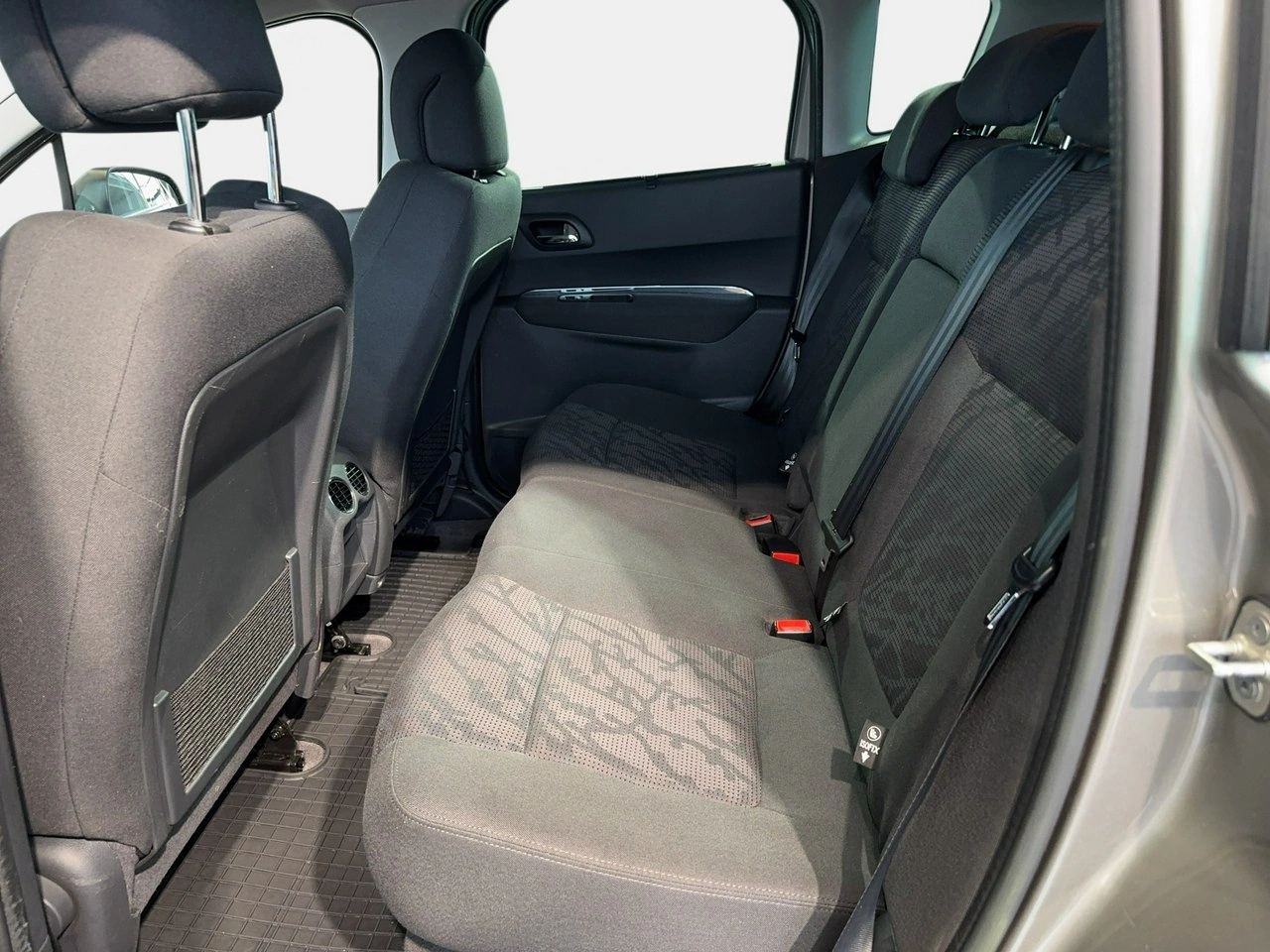 Peugeot 3008 - Zdjęcie 10