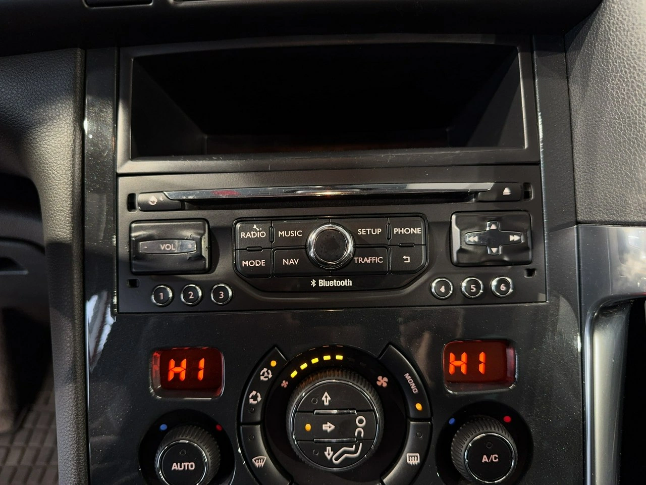 Peugeot 3008 - Zdjęcie 18