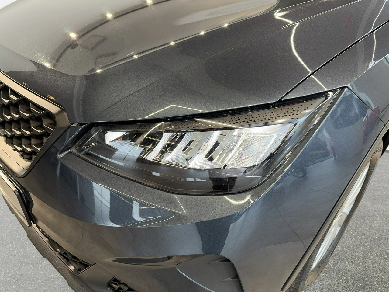 Seat Arona - Zdjęcie 8