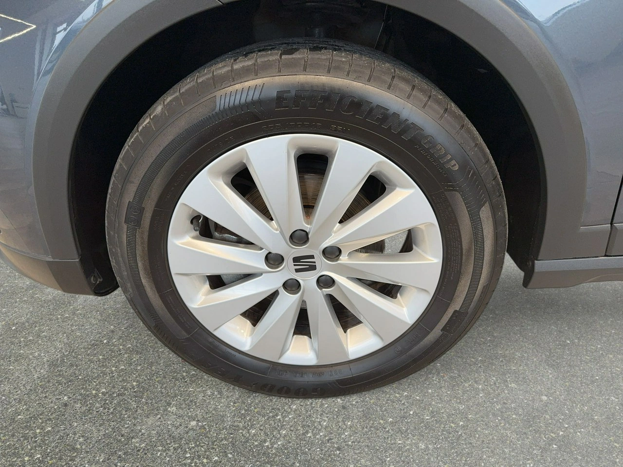Seat Arona - Zdjęcie 9