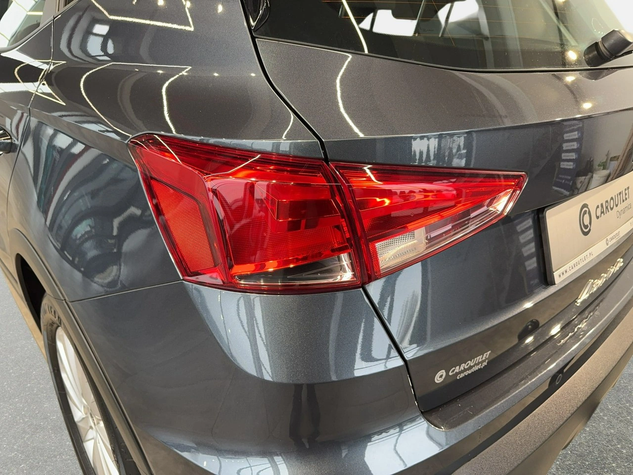 Seat Arona - Zdjęcie 10