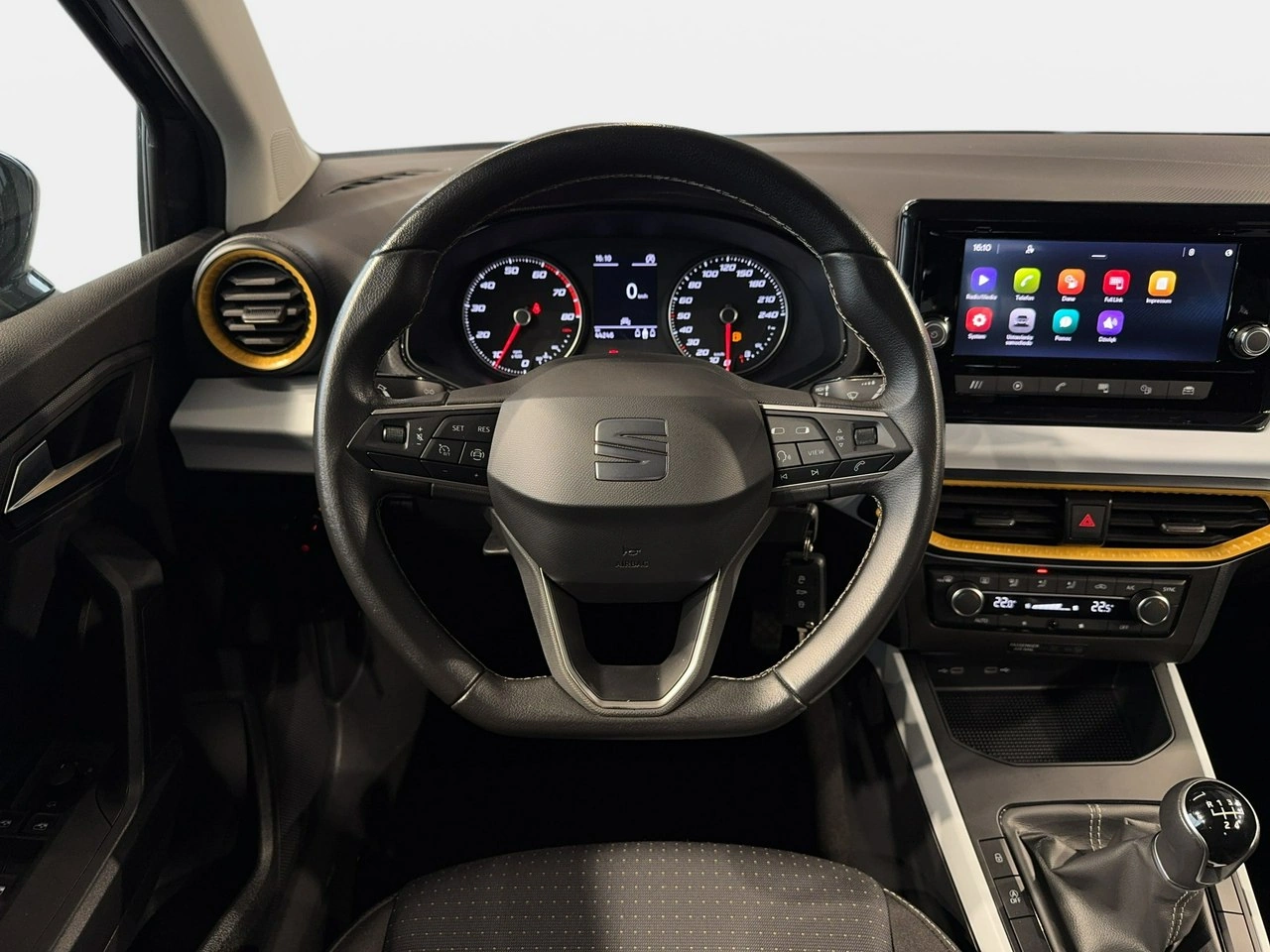 Seat Arona - Zdjęcie 16