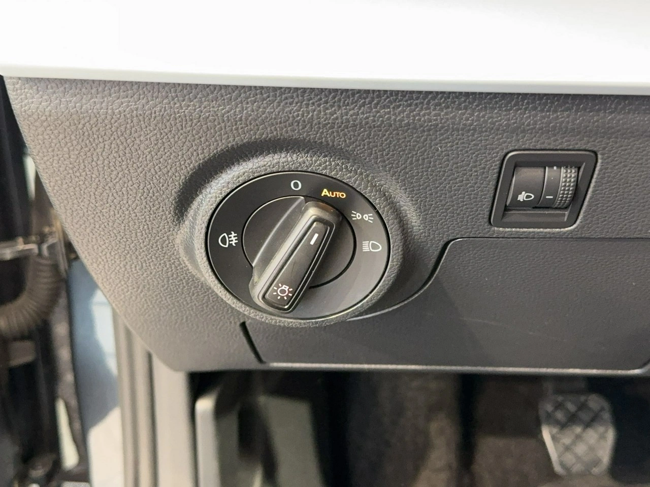 Seat Arona - Zdjęcie 25