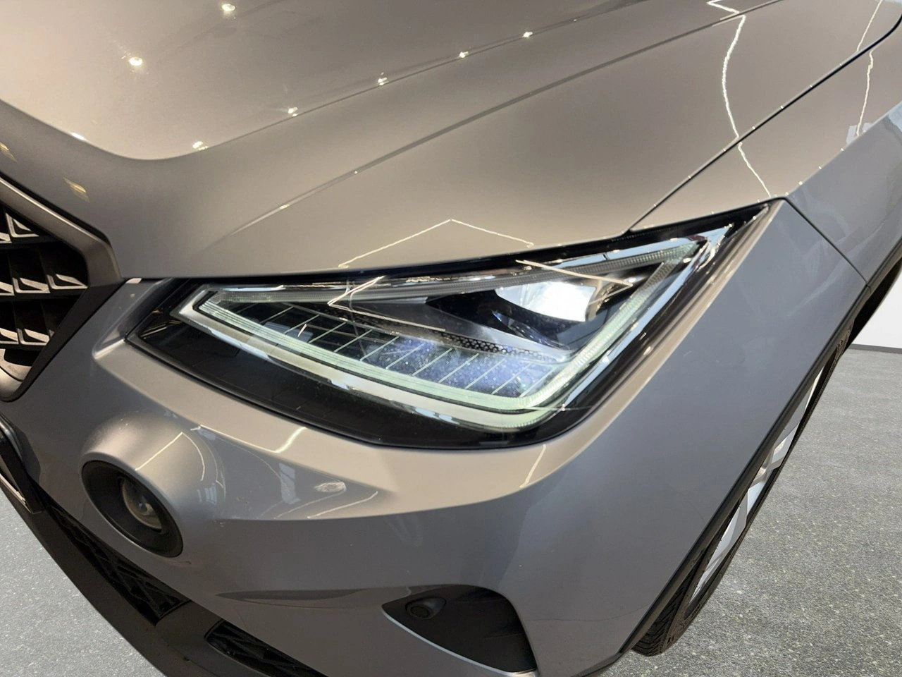 Seat Arona - Zdjęcie 8