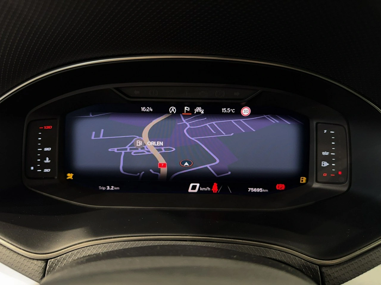 Seat Arona - Zdjęcie 18