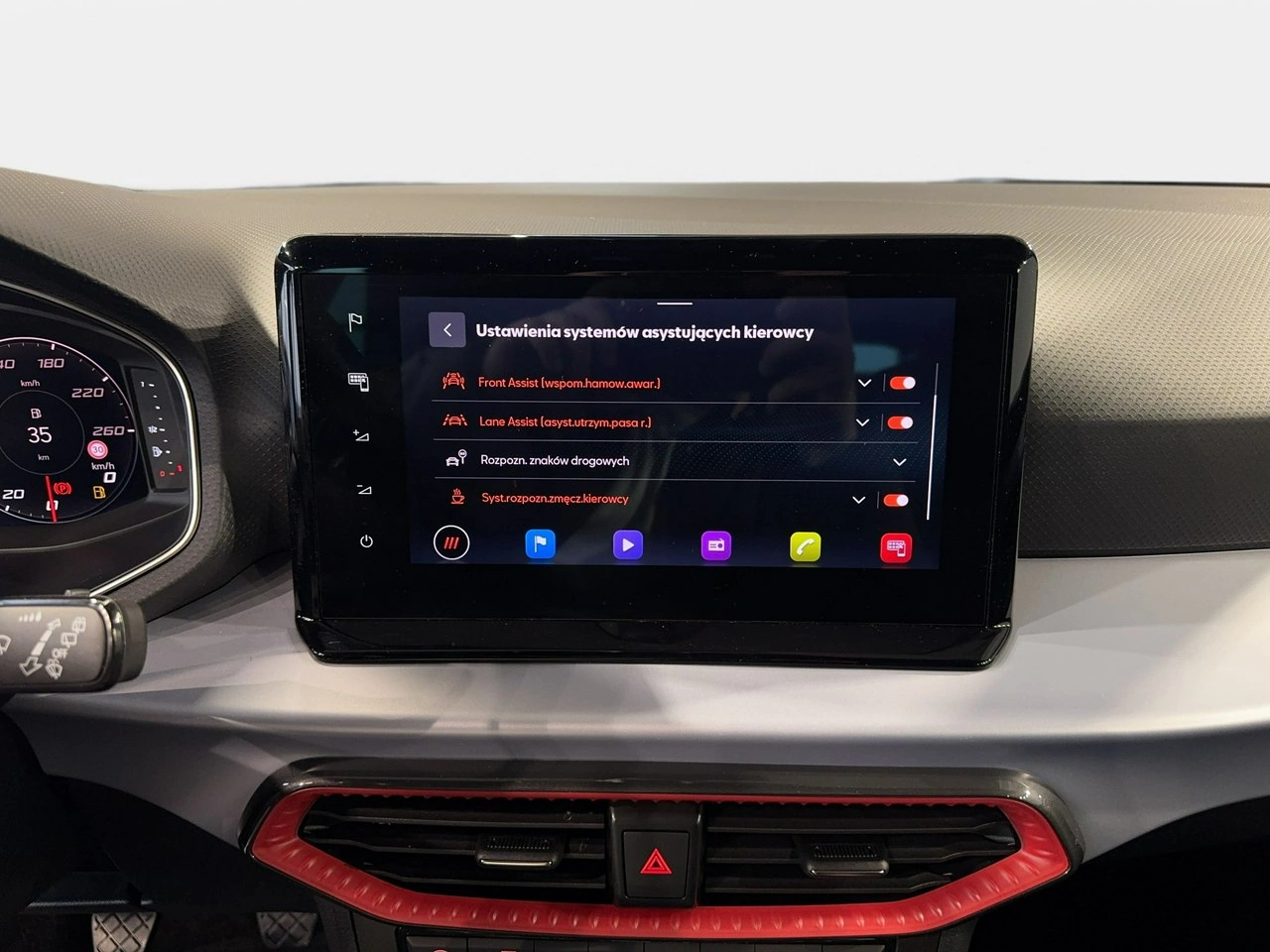 Seat Arona - Zdjęcie 20