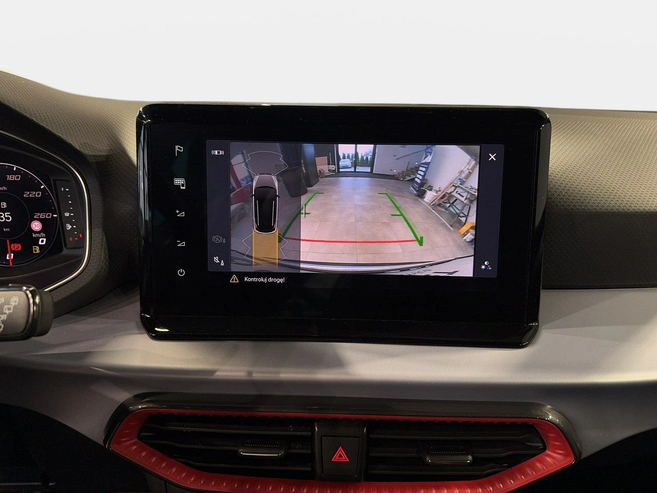 Seat Arona - Zdjęcie 24