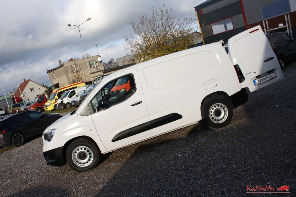 Opel Combo - Zdjęcie 13