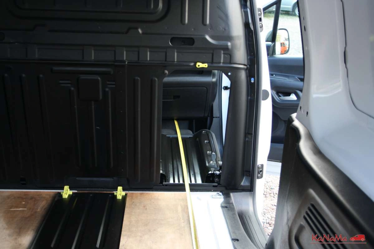 Opel Combo - Zdjęcie 11