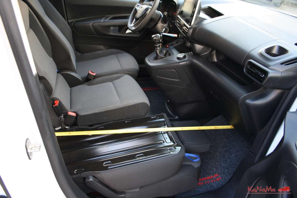 Opel Combo - Zdjęcie 10