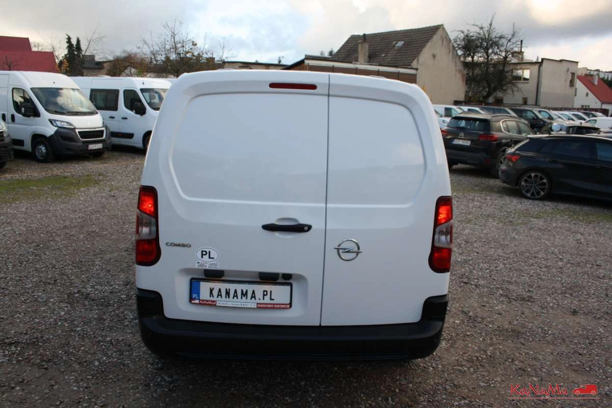 Opel Combo - Zdjęcie 18
