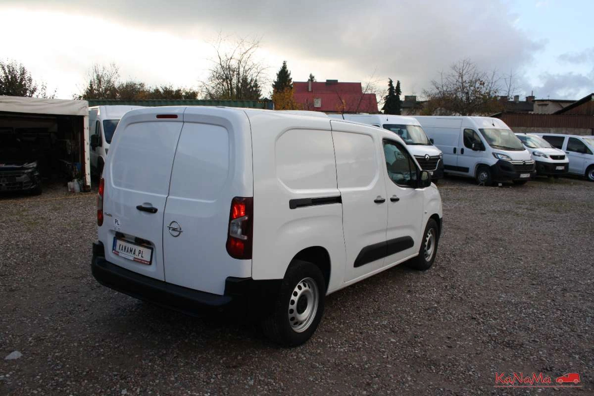 Opel Combo - Zdjęcie 17