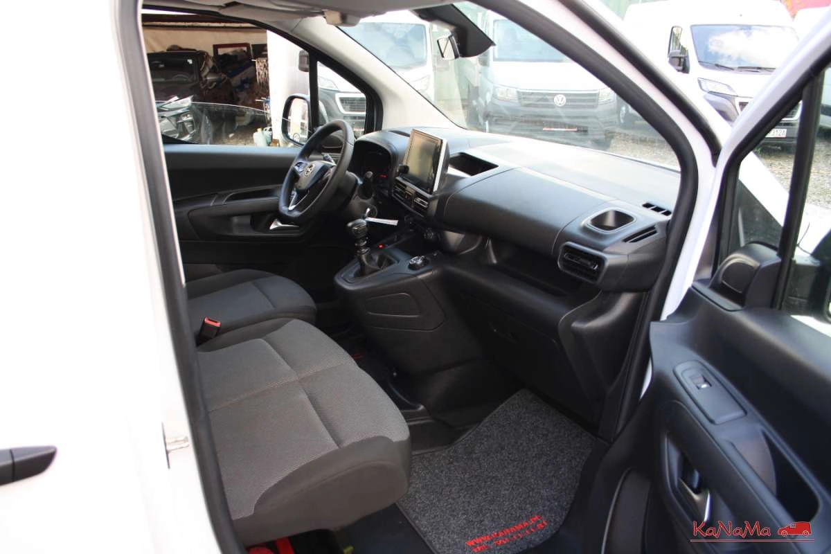 Opel Combo - Zdjęcie 24