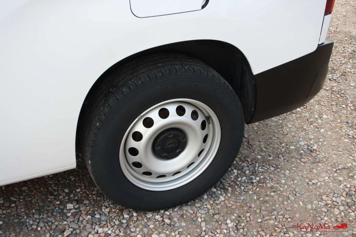 Opel Combo - Zdjęcie 27