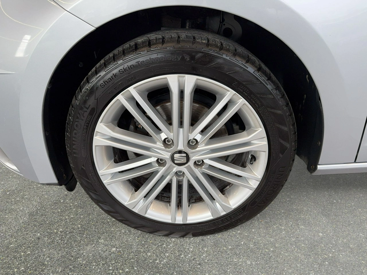 Seat Leon - Zdjęcie 9