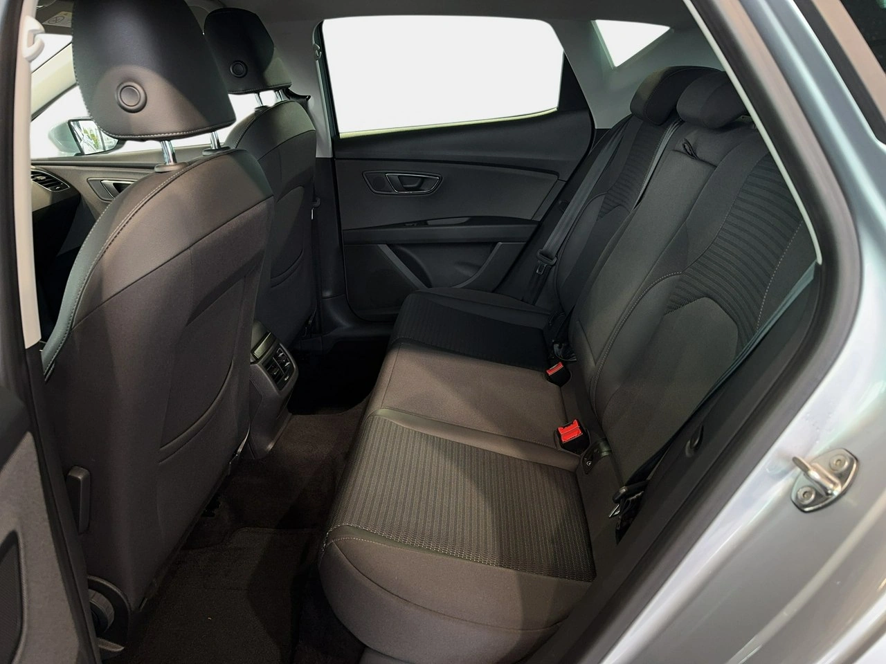 Seat Leon - Zdjęcie 12