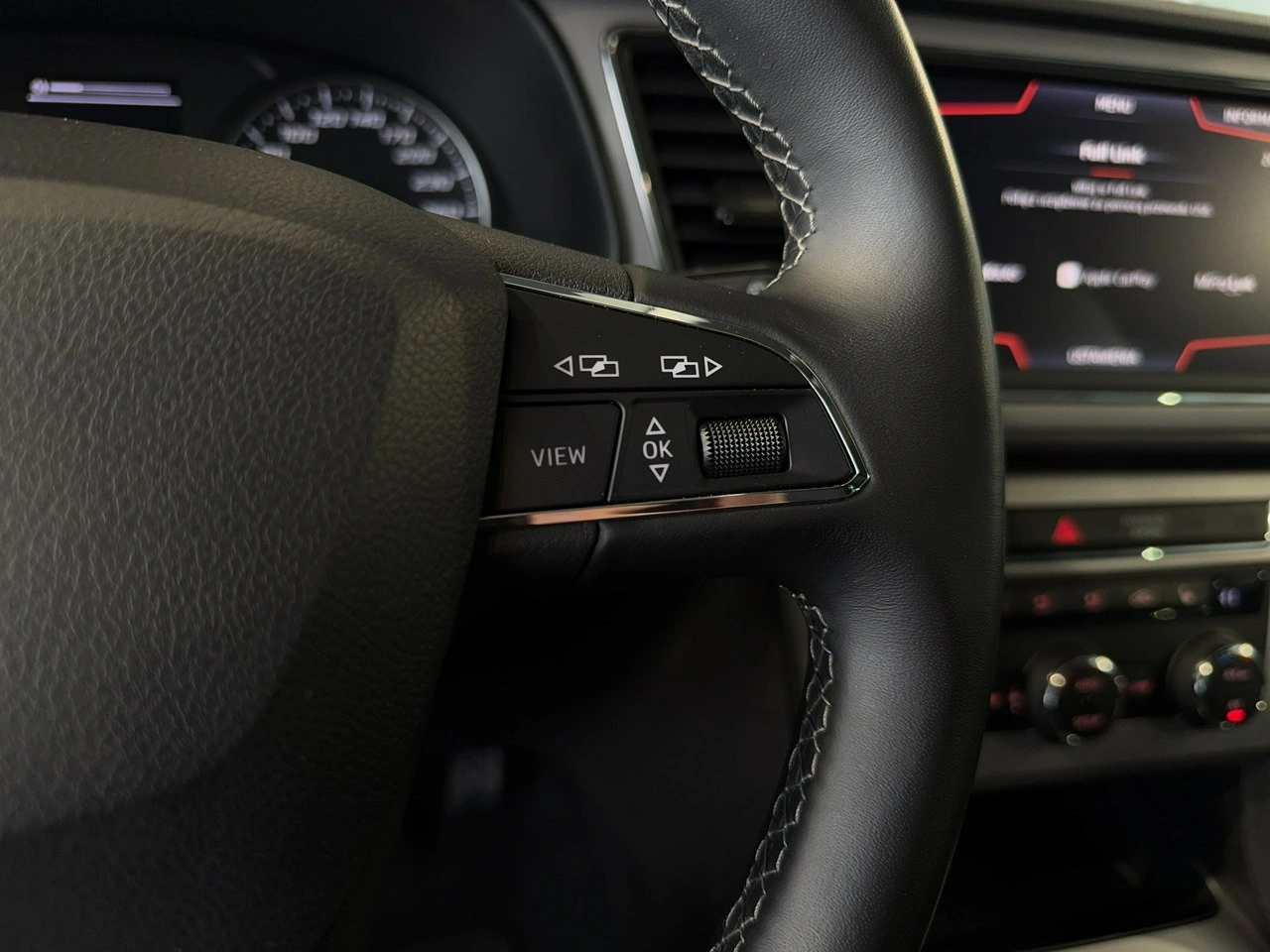 Seat Leon - Zdjęcie 17