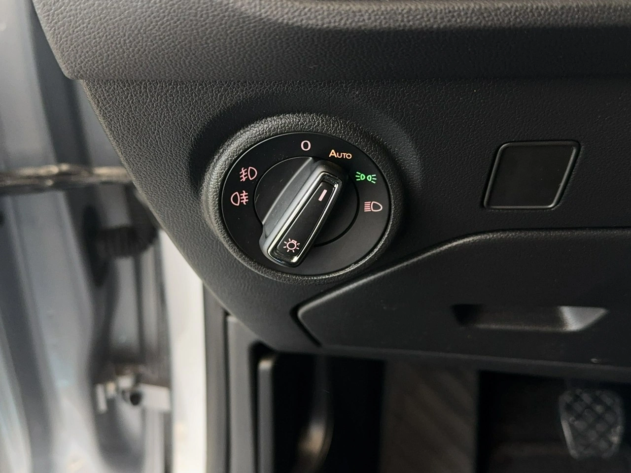 Seat Leon - Zdjęcie 27