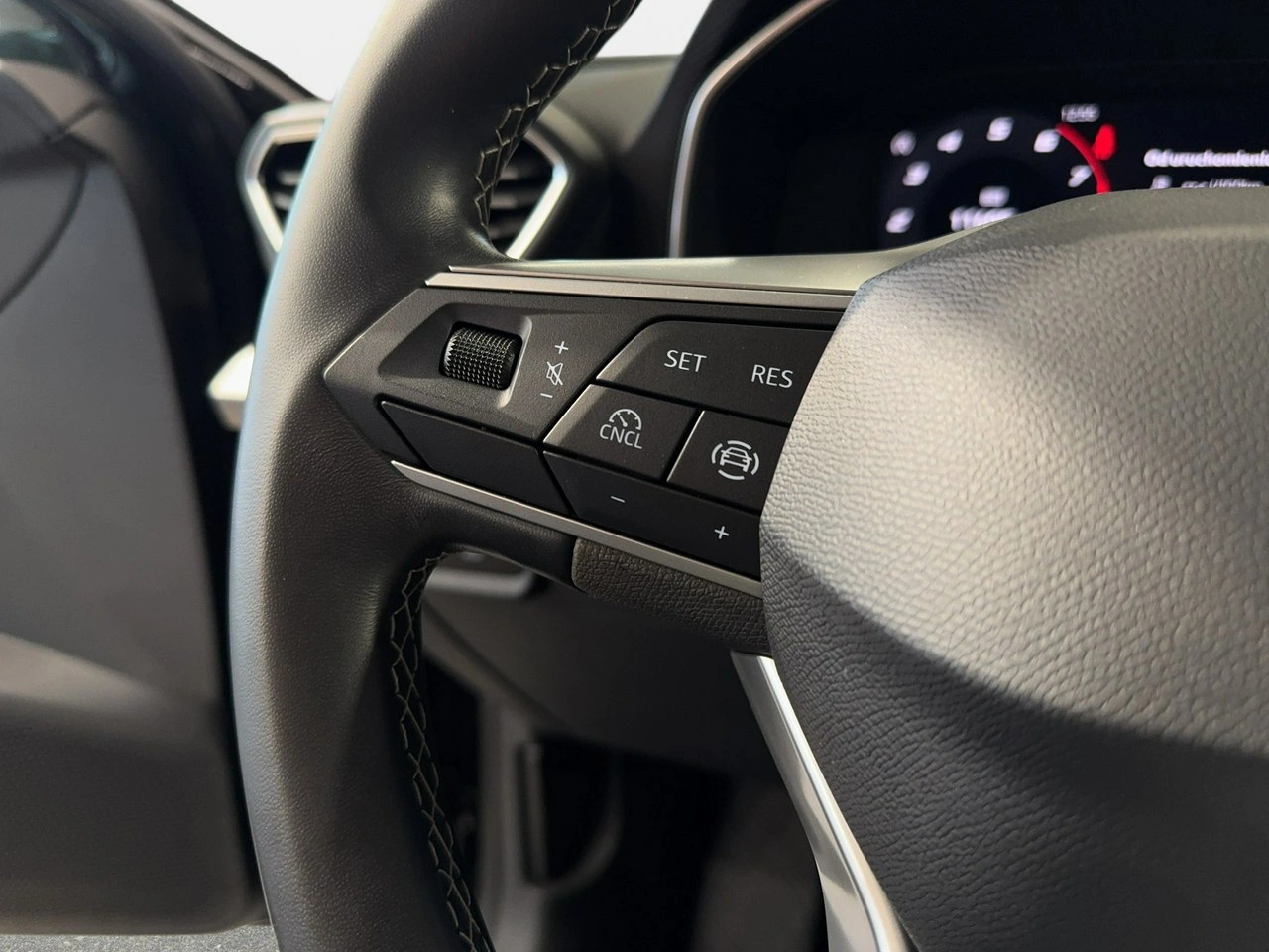 Seat Leon Sportstourer - Zdjęcie 17