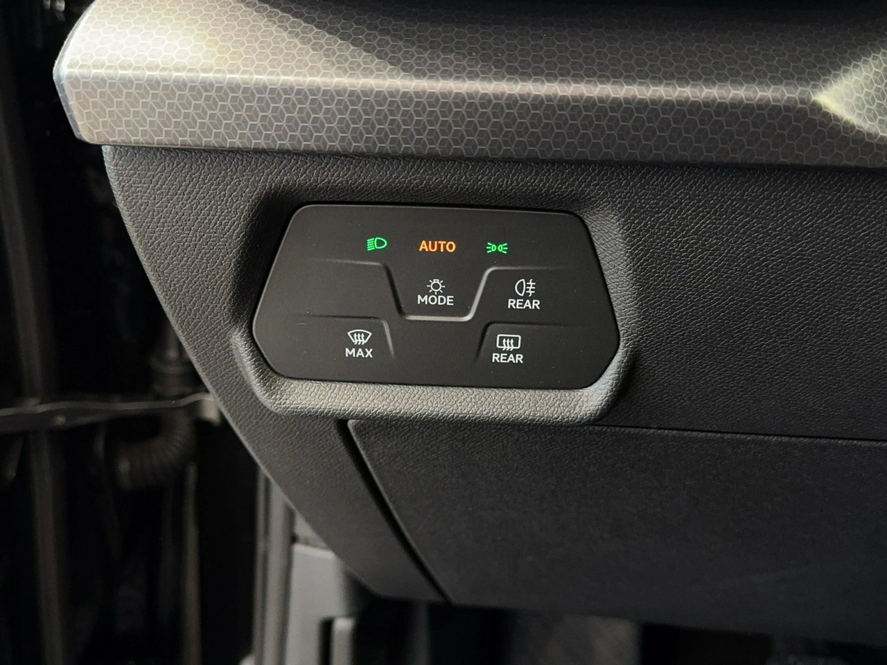 Seat Leon Sportstourer - Zdjęcie 29