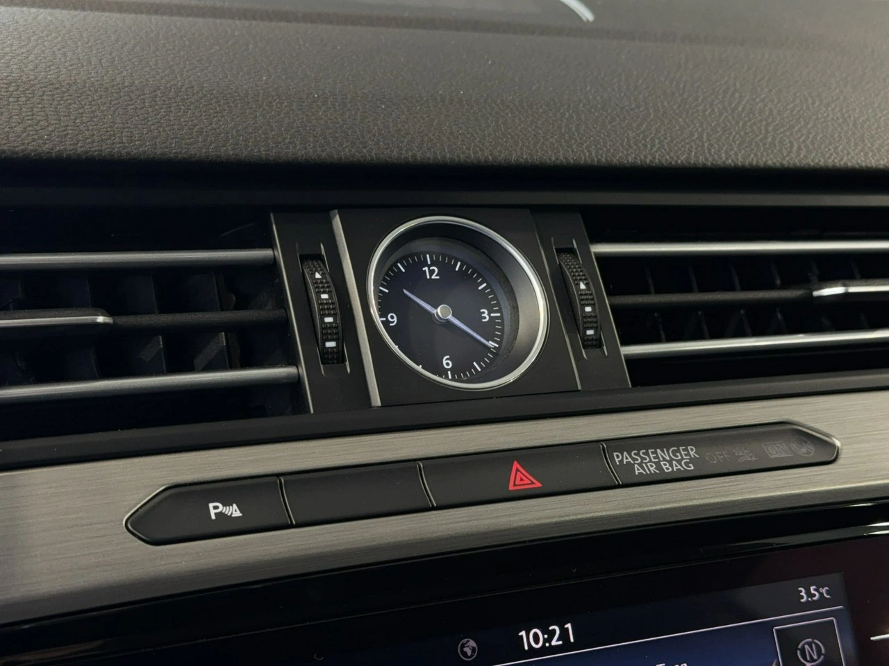 Volkswagen Arteon - Zdjęcie 19