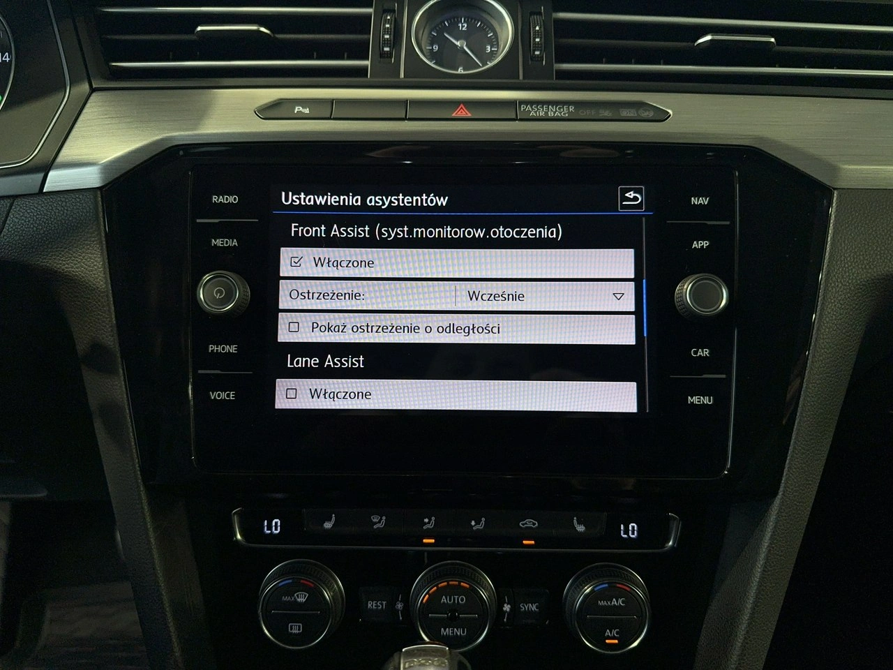 Volkswagen Arteon - Zdjęcie 23