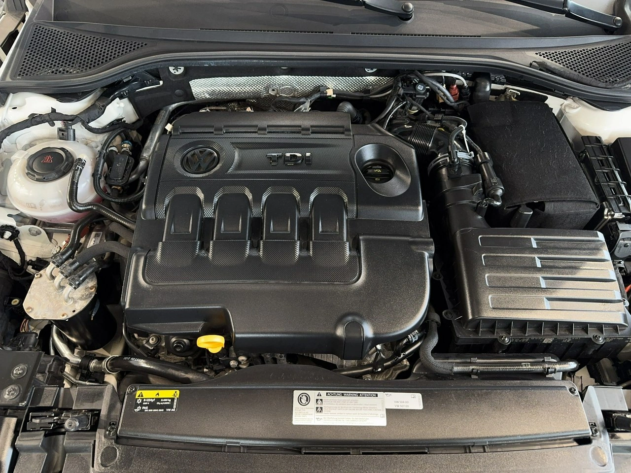 Volkswagen Arteon - Zdjęcie 32