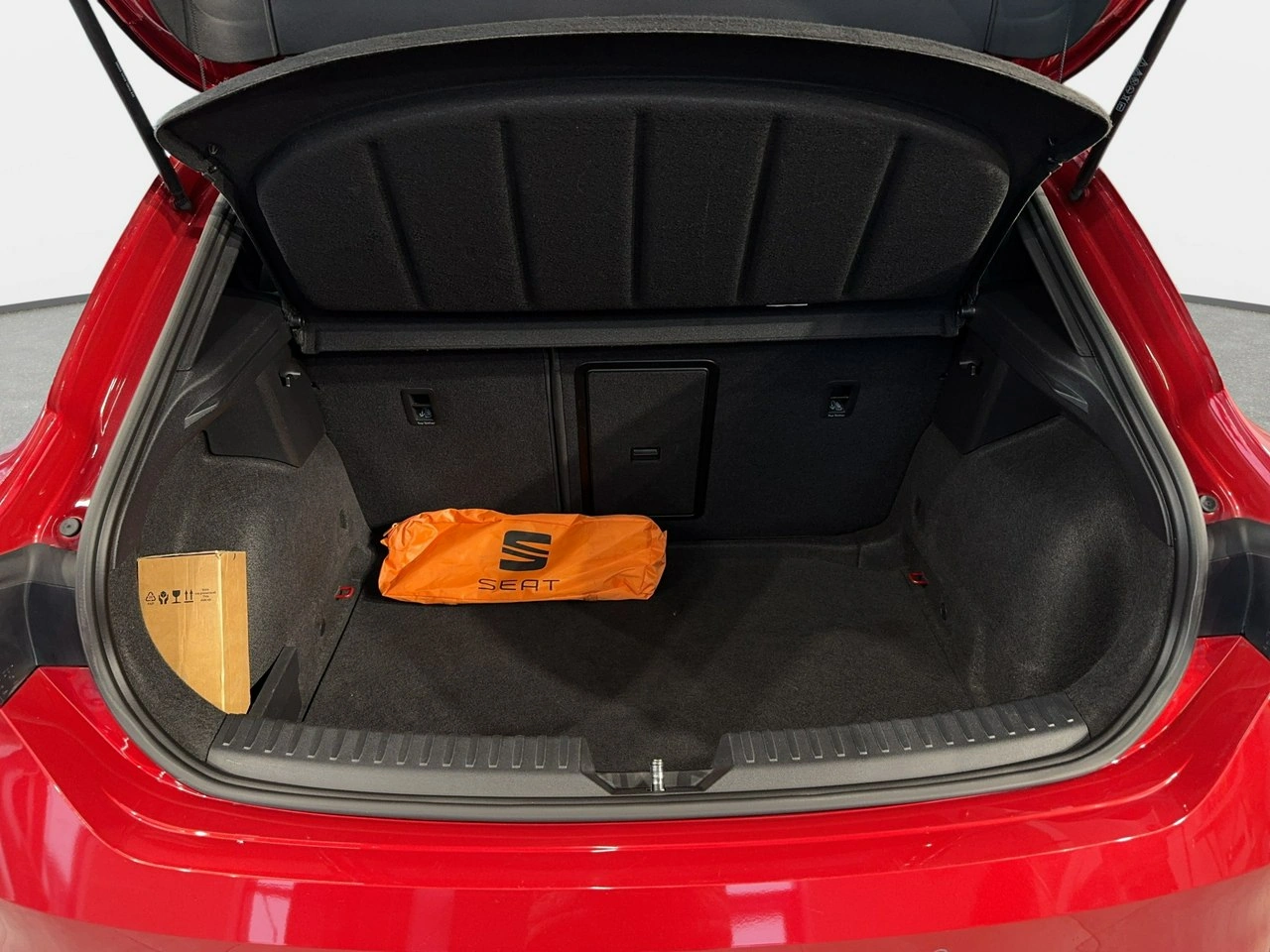 Seat Leon - Zdjęcie 7