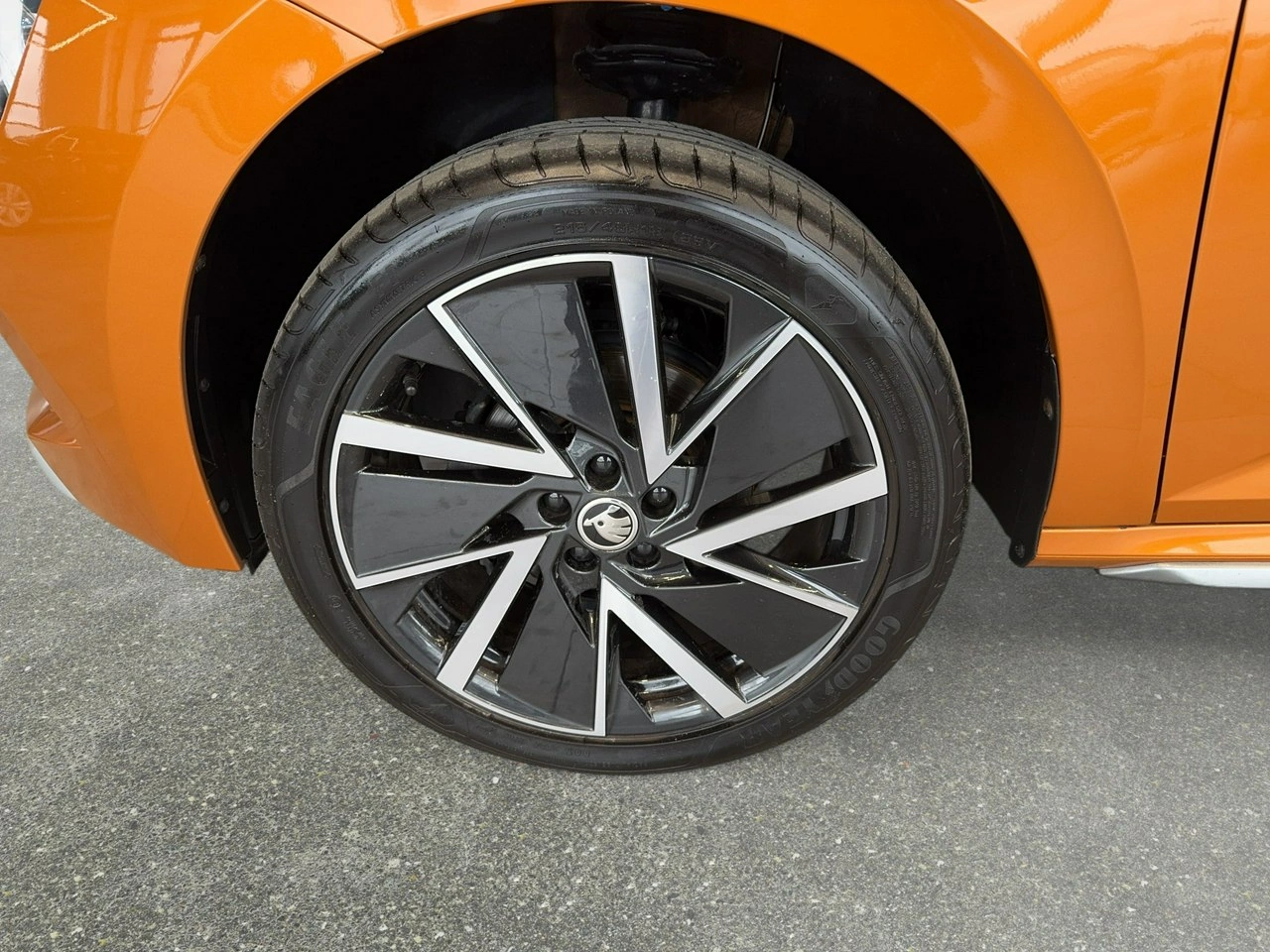 Skoda Kamiq - Zdjęcie 9