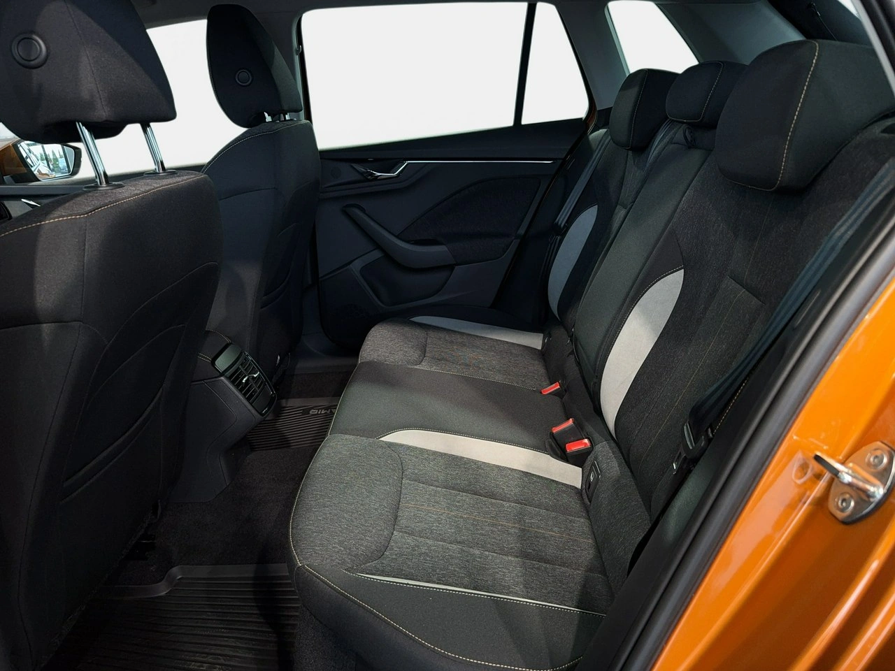 Skoda Kamiq - Zdjęcie 12