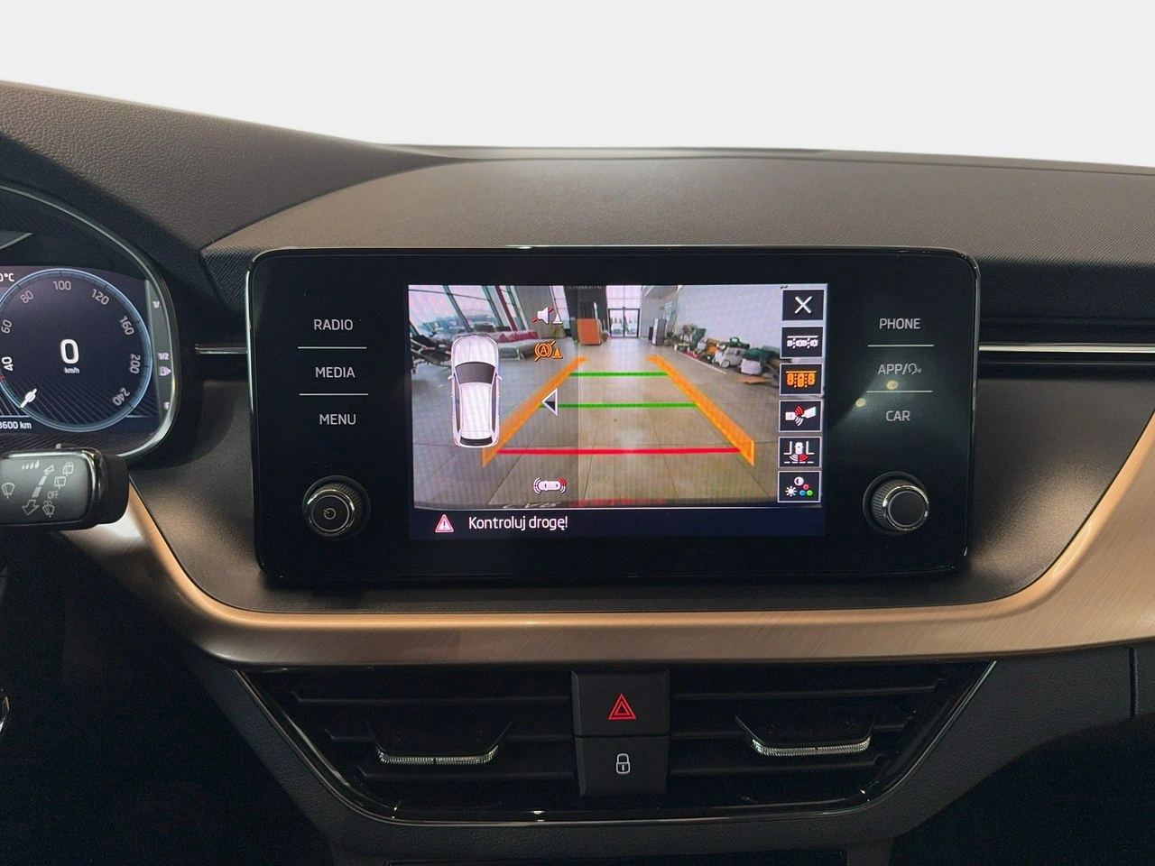 Skoda Kamiq - Zdjęcie 25