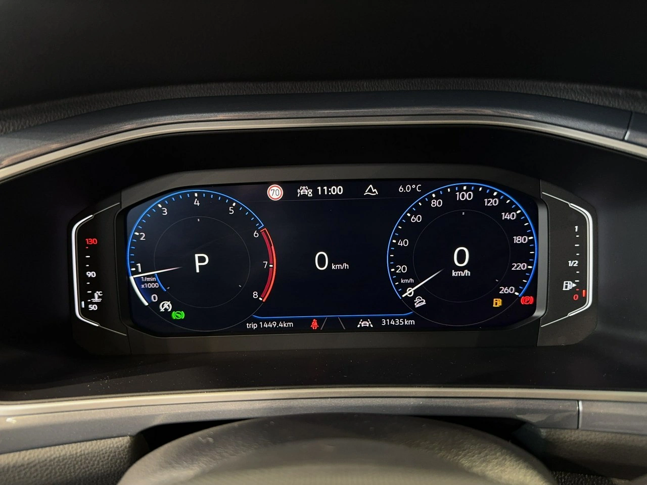 Volkswagen T-Roc - Zdjęcie 19