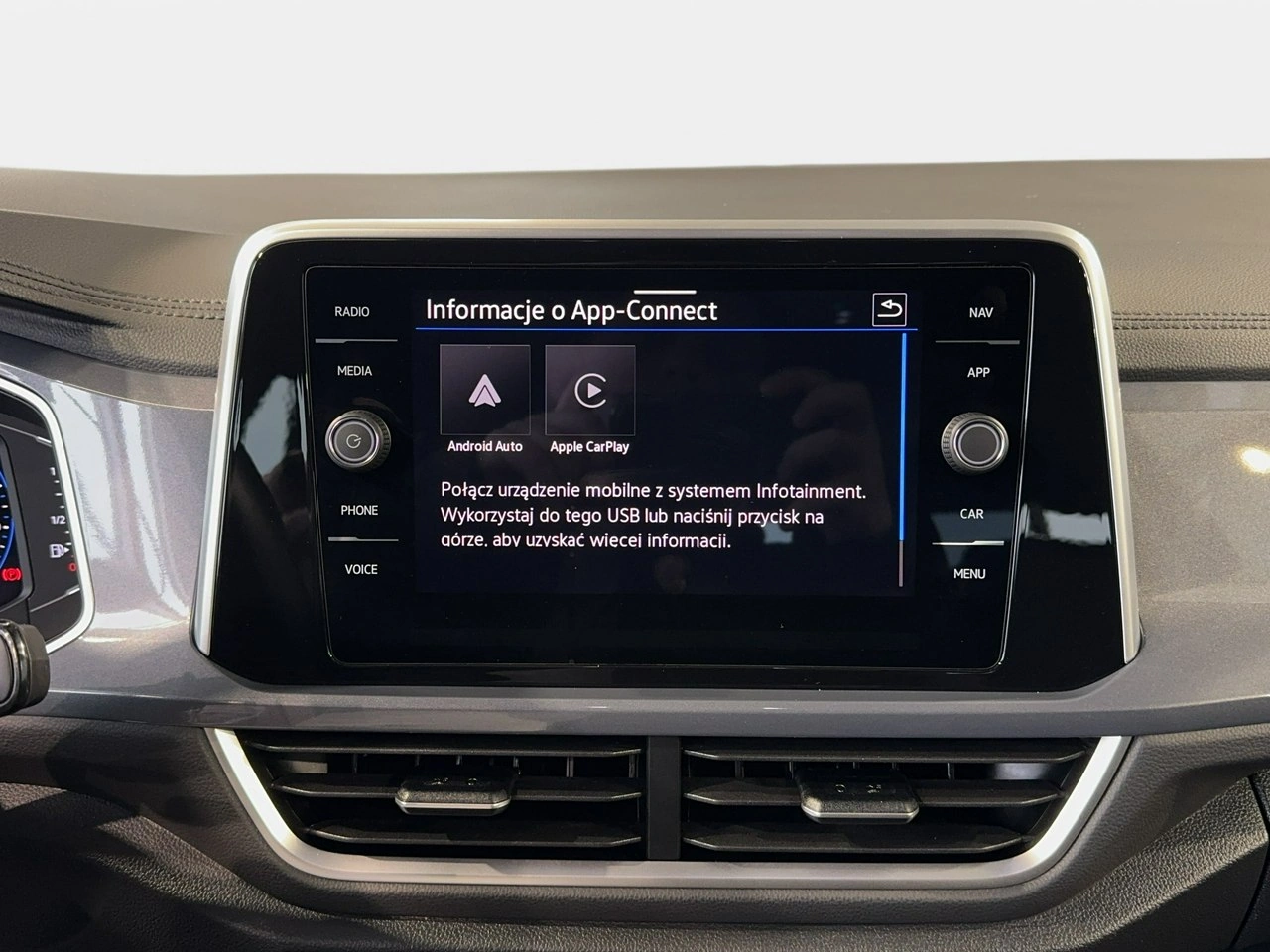 Volkswagen T-Roc - Zdjęcie 20