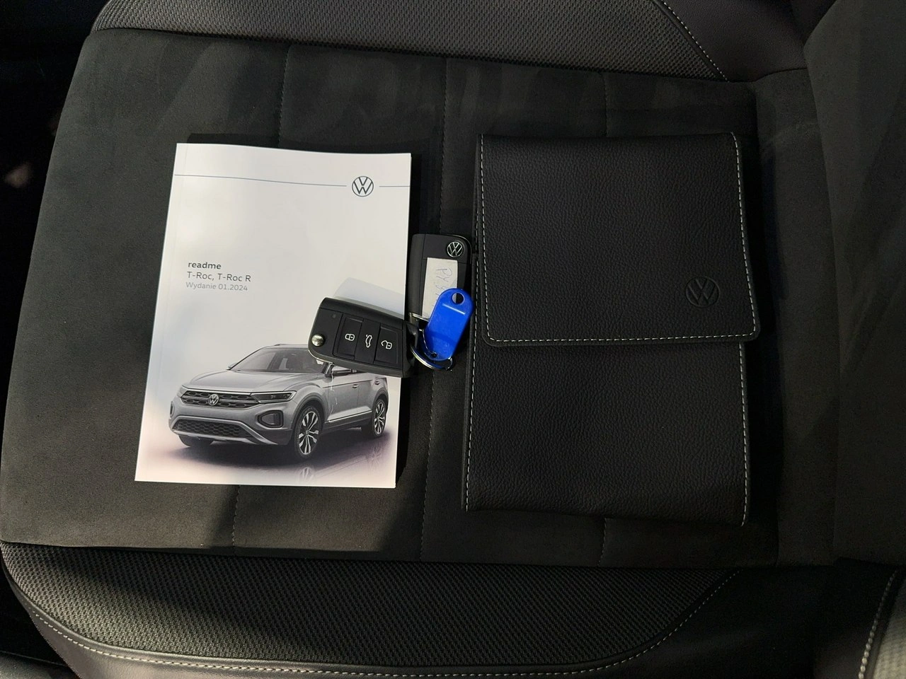 Volkswagen T-Roc - Zdjęcie 29