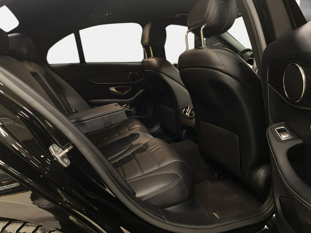 Mercedes C 200 - Zdjęcie 14